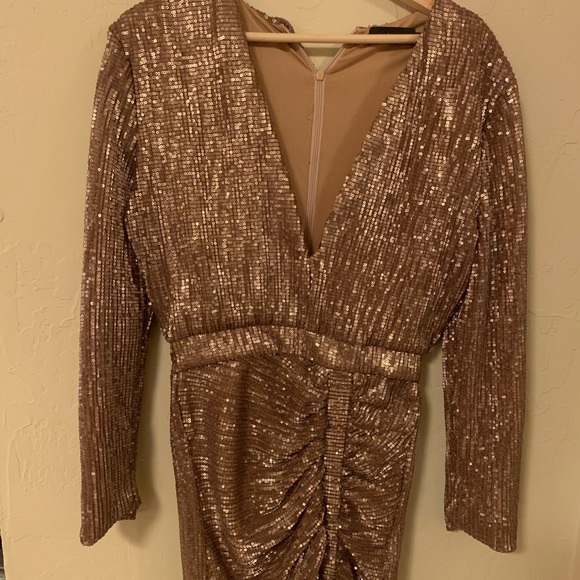 Lavish Alice mini sequin dress - Picture 3 of 6